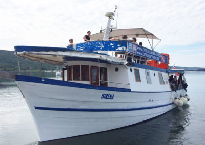 Tauchboot Sirena für Tagestouren